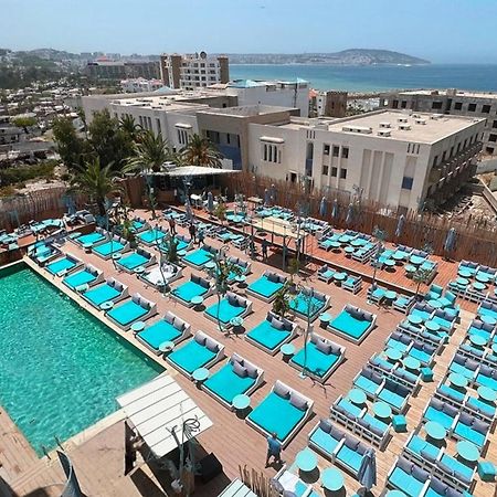Mandarin Palace Hotel&Spa Tangier Bagian luar foto The pool at the W Hotel
