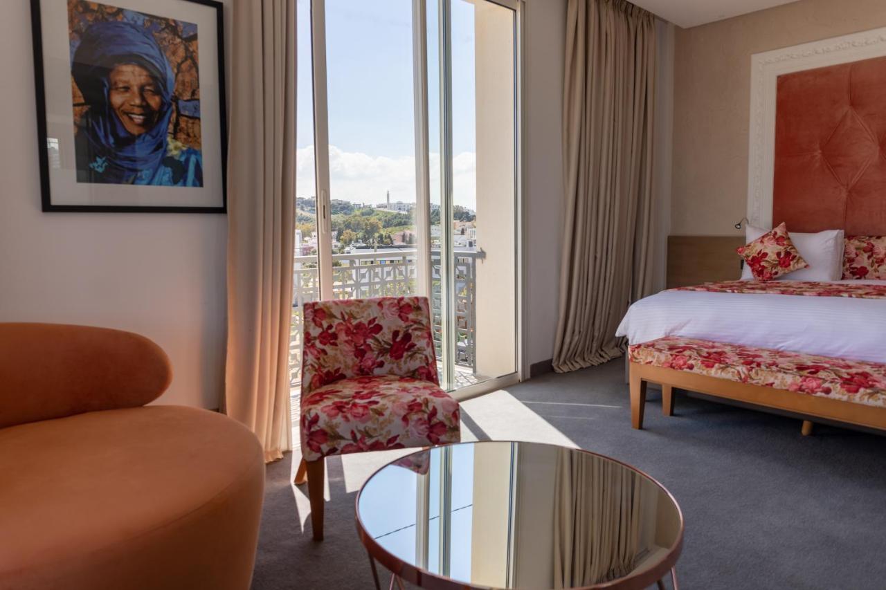 Mandarin Palace Hotel&Spa Tangier Bagian luar foto A room at the hotel