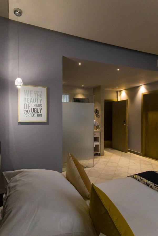 Mandarin Palace Hotel&Spa Tangier Bagian luar foto The interior of a typical spa