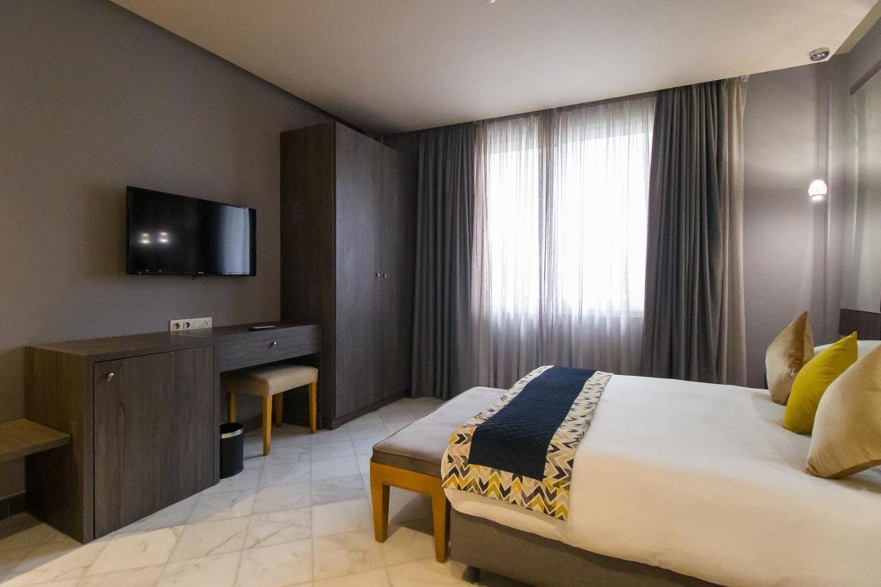 Mandarin Palace Hotel&Spa Tangier Bagian luar foto A room at the hotel