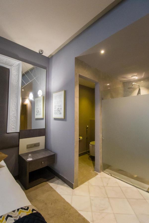 Mandarin Palace Hotel&Spa Tangier Bagian luar foto A room at the hotel